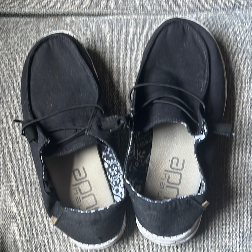 Hey Dude Black Moccasins Casual Comfort